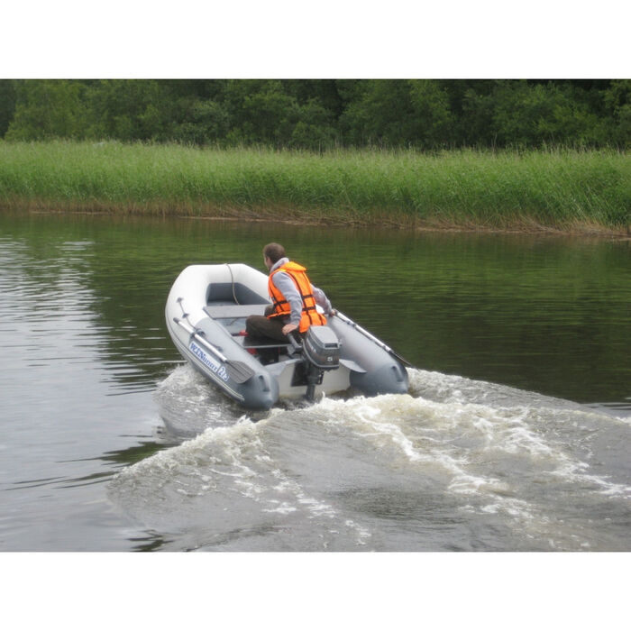 Складной РИБ WinBoat 275RF Sprint - жёстко-надувная моторная лодка.