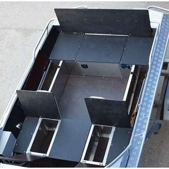 Алюминиевая лодка NewStyle 433 Bunk - автомобильная консоль