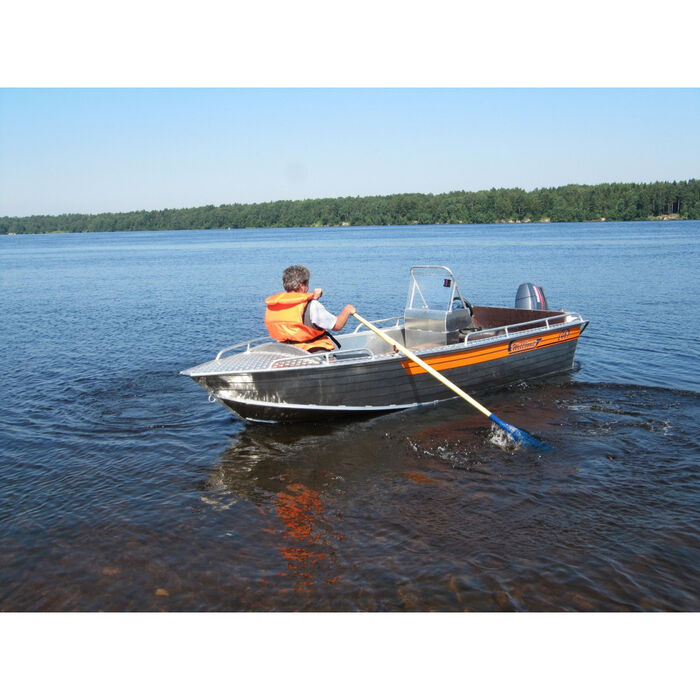 Wellboat-46 консоль - алюминиевая моторная лодка