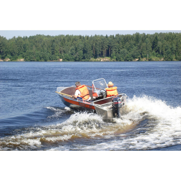Wellboat-46 консоль - алюминиевая моторная лодка