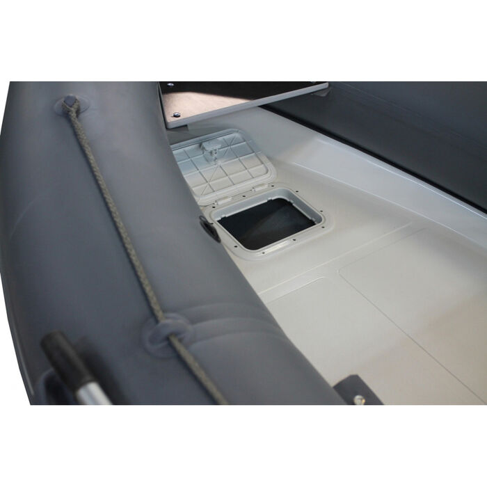 WinBoat 440R с малыми рундуками -  классический РИБ - жёстко-надувная моторная лодка