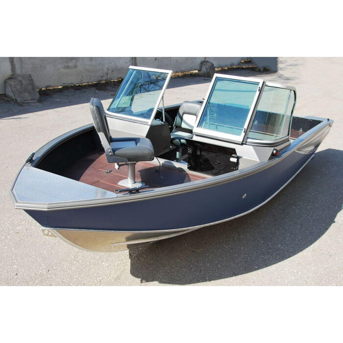 Windboat 4.6DС EVO двухконсольная - алюминиевая моторная лодка