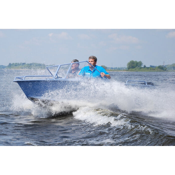Windboat 42MPro капотная - алюминиевая моторная лодка