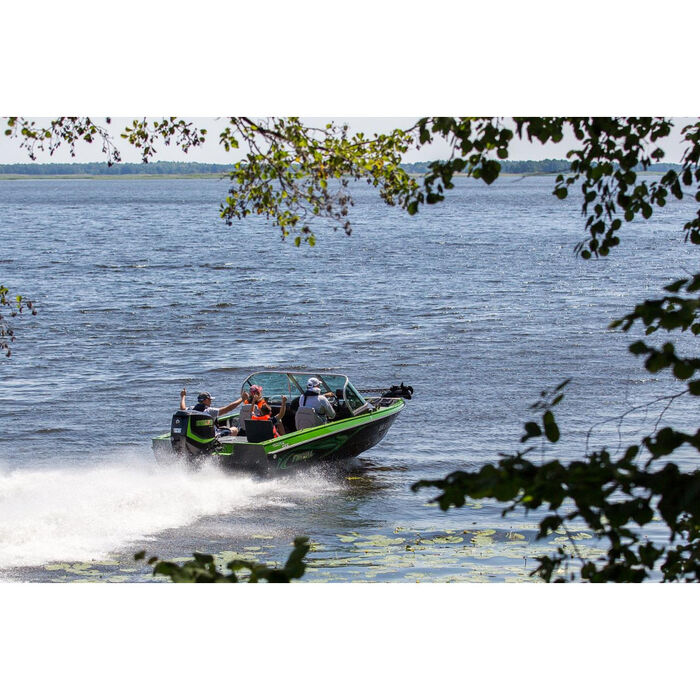Finval 555 FishPro двухконсольная - алюминиевая моторная лодка