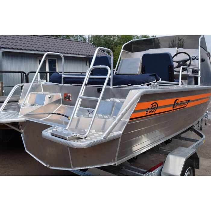 Wellboat-53 рубка - алюминиевая моторная лодка