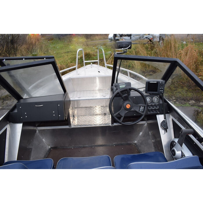 Wellboat-53 Fish - алюминиевая моторная лодка