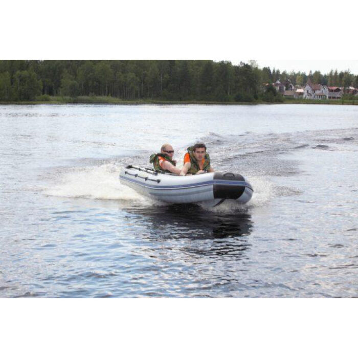 Адмирал 320 Sport Lux с расширенной комплектацией, фанерным пайолом, килевая - моторная надувная лодка ПВХ